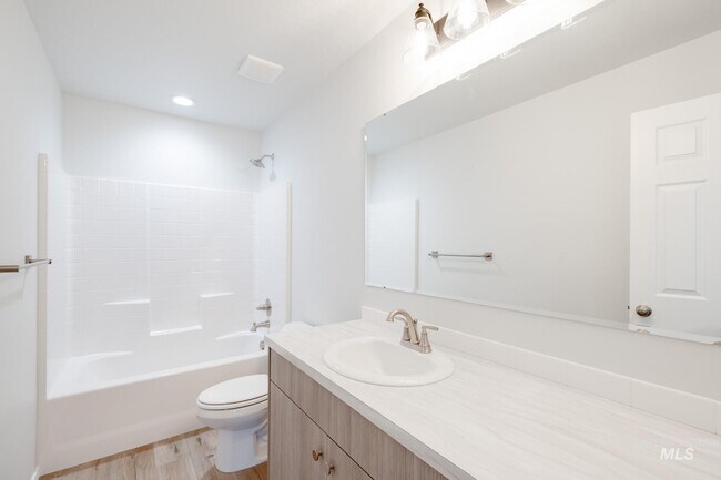 16739 Sentinel Ave, Caldwell, ID 83607 - photo 4