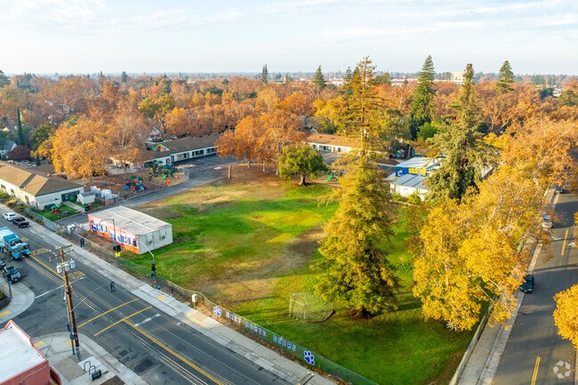 Bret Harte Elementary School is a green and spacious campus.