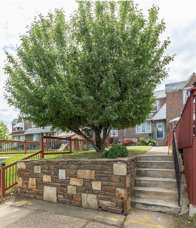 4310 I St, Philadelphia, PA 19124