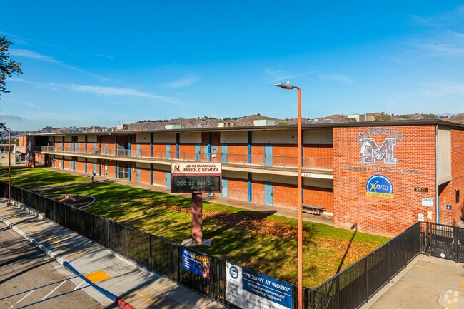 Welcome to Marshall Middle School located in Pomona, Ca.