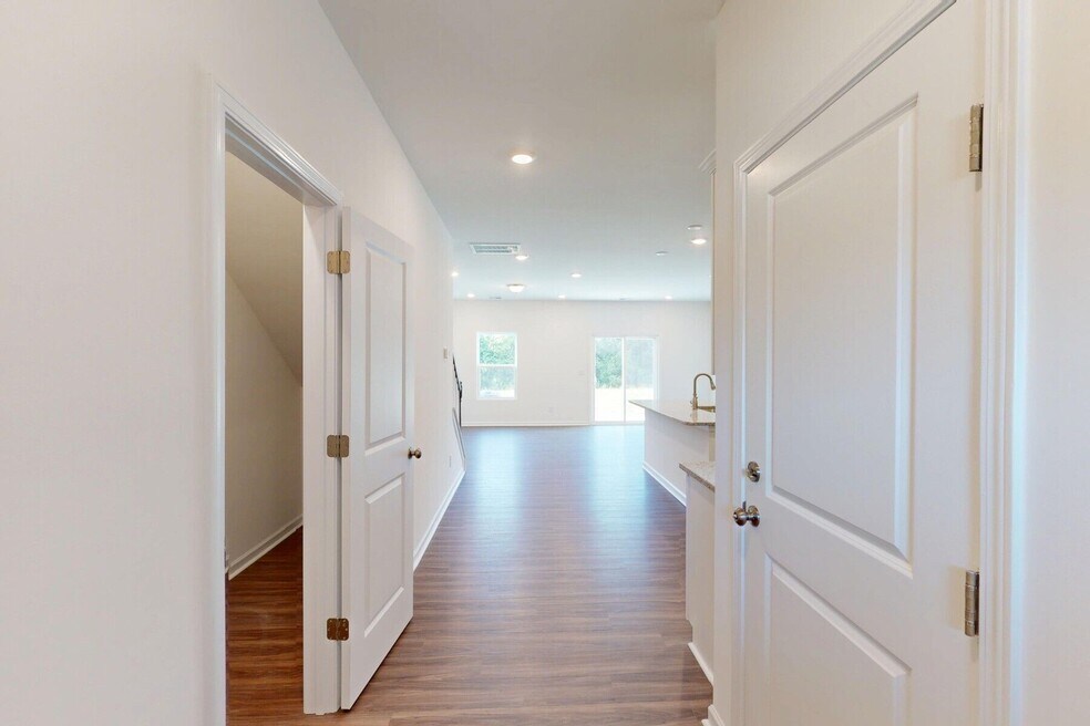 733 Earhart St unit 36169428, Concord, NC 28027 - photo 1