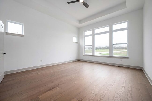 15976 Forewood Ln unit 36499219, Fishers, IN 46037 - photo 6