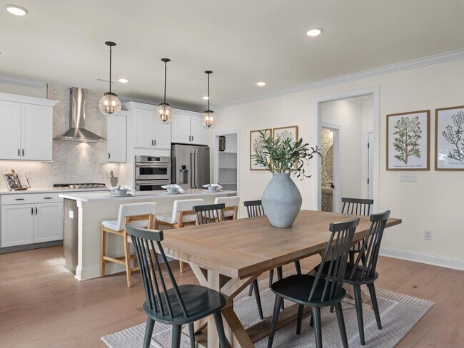 kitchen and breakfast