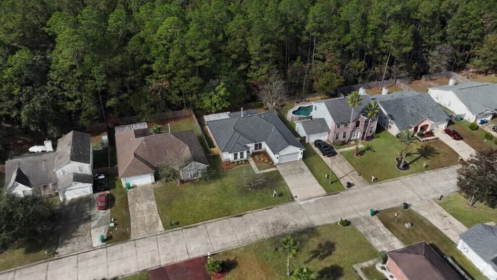 2143 Summertree Dr, Slidell, LA 70460 - photo 2