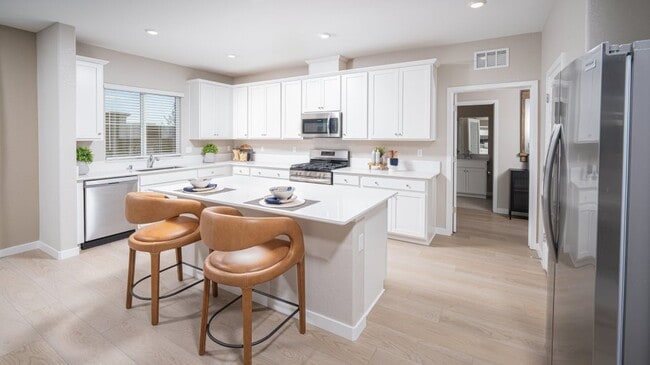 10969 Anchor Port Ln, Stockton, CA 95219 - photo 2