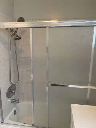 630 E Orange Grove Ave Unit A, Burbank, CA 91501