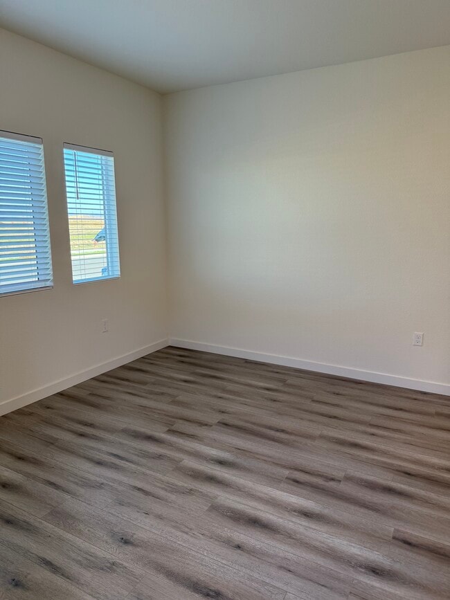 8081 Trapper Ranch Rd unit 2, Roseville, CA 95747 - photo 5