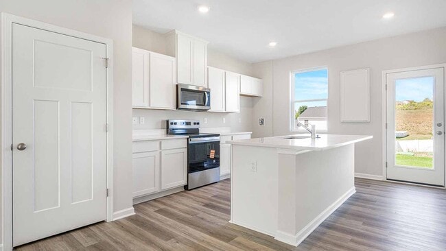 9 Erow St, Fairmont, WV 26554 - photo 3