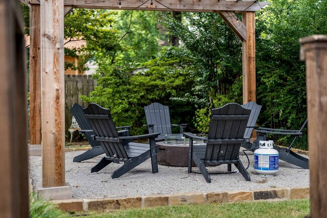 397 Angelus St unit ID1023312P, Memphis, TN 38112 - photo 4