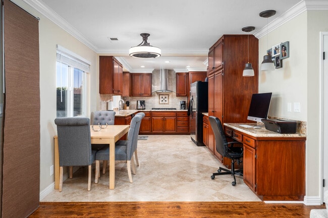 2286 Willow Ave, Upland, CA 91784 - photo 3