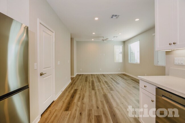 31508 Hans Dr, Menifee, CA 92584 - photo 5