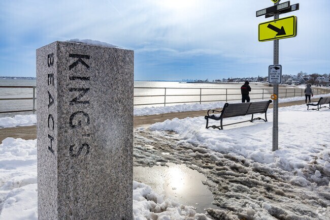 Kings Beach greets visitors to the lovely coastal town of Swampscott.