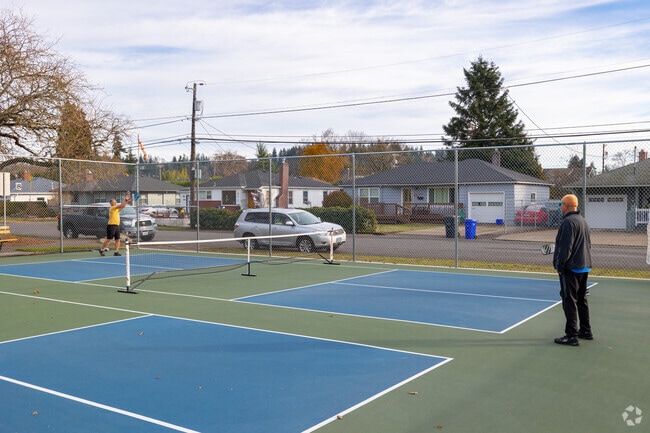 Gladstone Pickleball Club members compete at Max Patterson Park.