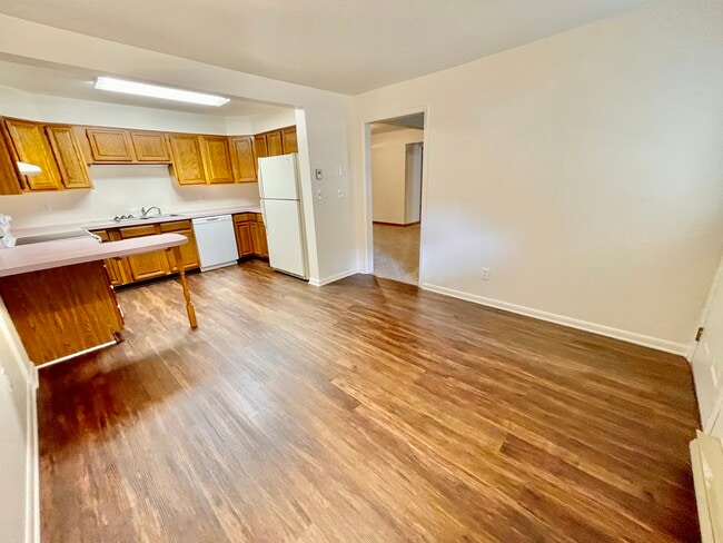 1720 Freeland Rd unit 2, Freeland, MD 21053 - photo 4