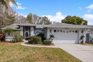 4828 Crestknoll Ln, New Port Richey, FL 34653