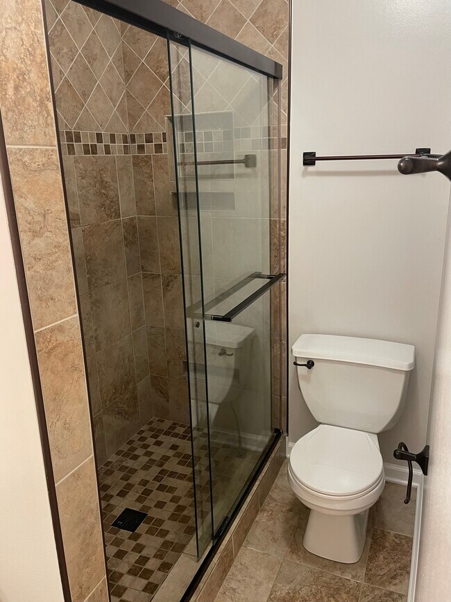 2203 Ladd Dr, Clarksville, TN 37043 - photo 7