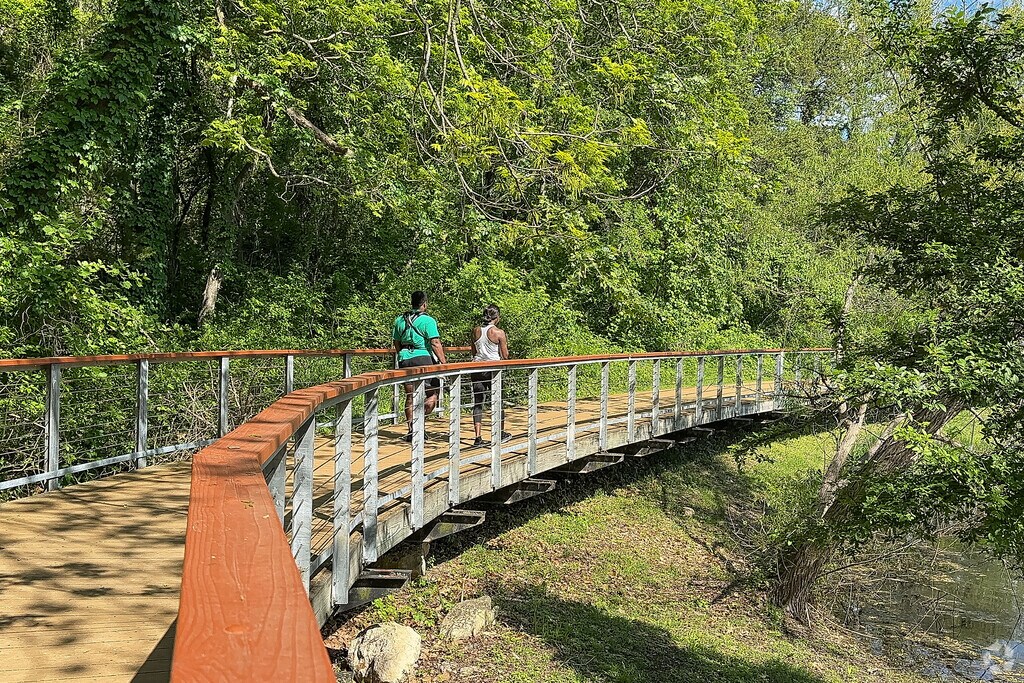 TBD Bonaventure Dr, Austin, TX 78730 MLS ACT8630542