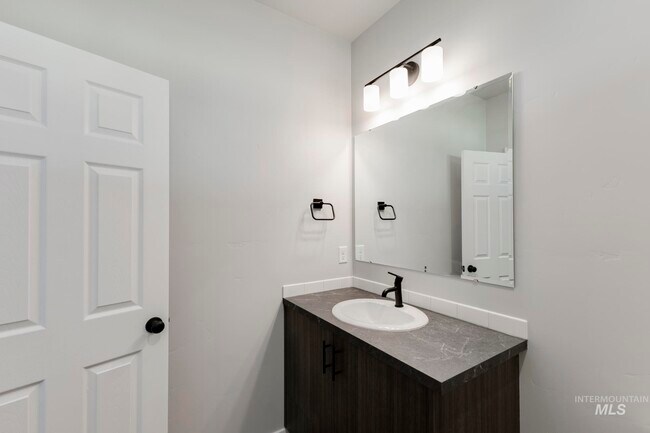 2955 E Mossy Creek Dr, Kuna, ID 83634 - photo 5