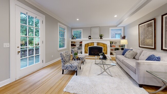 2056 Summit Ave, Saint Paul, MN 55105 - photo 2