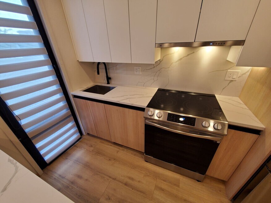141 N St unit 1, Boston, MA 02127 - photo 1