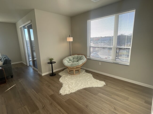 West End @ University Park, Madison, WI 53711 - photo 3