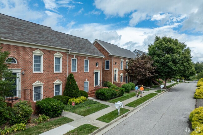 Townhouses are throughout Tom's Creek neighborhood.
