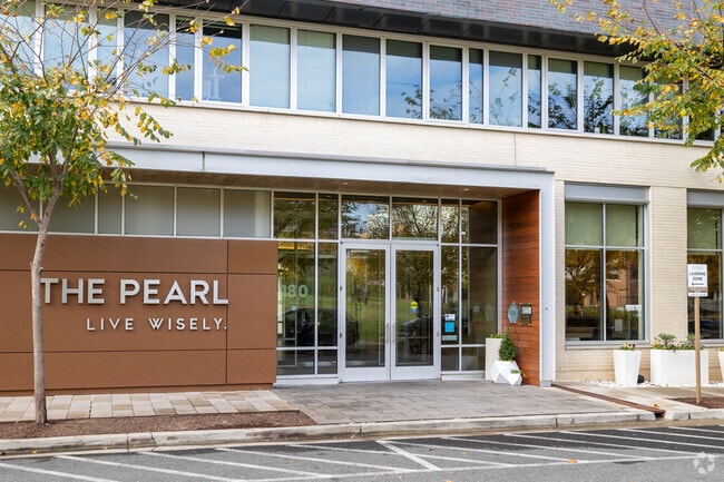 The Pearl, Silver Spring, MD 20910 - photo 3