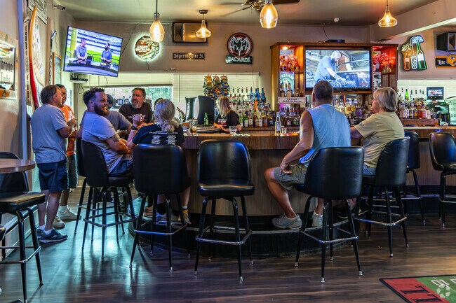 Docci's is a quintessential neighborhood bar in White Manor.