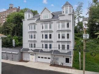 60-62 Woodside Place, Newark, NJ 07104