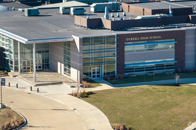 Eureka High School is named a Blue Ribbon School by the US Department of Education.