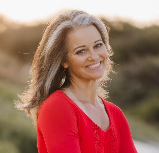 Amy Eubanks Real Estate Agent in Rockport, TX