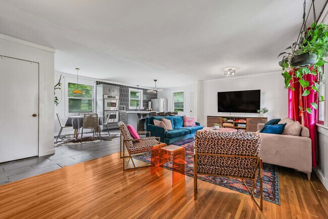 4834 Hopedale Dr unit ID1357995P, Nashville, TN 37211 - photo 2