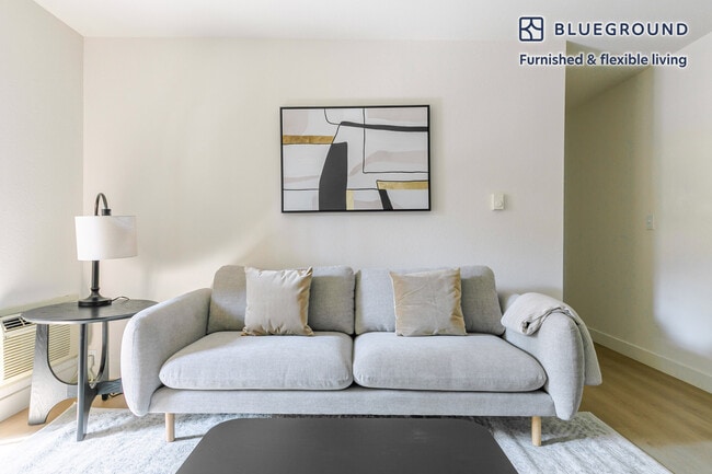 1600 Villa St unit FL2-ID2075, Mountain View, CA 94041 - photo 2