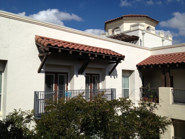 Balcony to Courtyard.