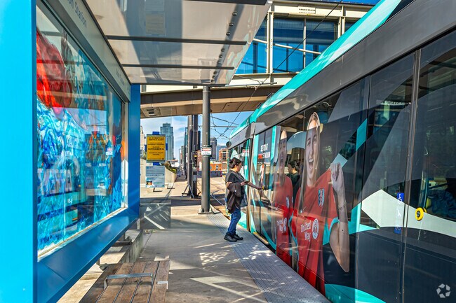 Public transportation is easily accessible to Volker locals.