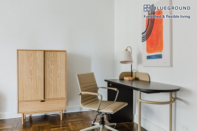 300 E 57th St unit FL15-ID1714, New York, NY 10022 - photo 4