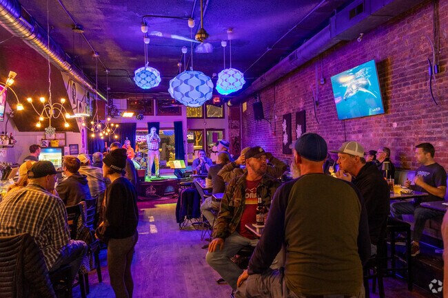 West End residents can head to Smileys on the Roxx for live music and cold drinks.
