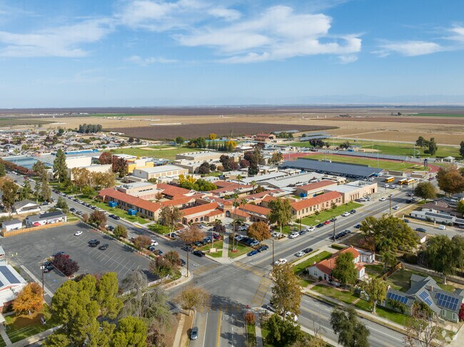 The AP participation rate at Shafter High School is 25%.