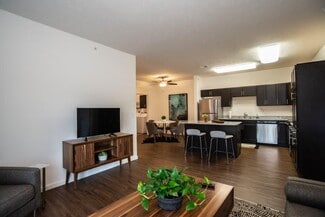 3132 N 186 Plaza, Elkhorn, NE 68022