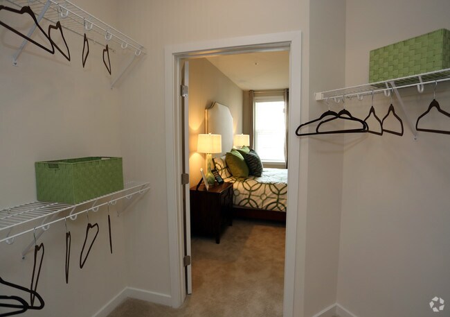 The Tala at Washington Hill, Baltimore, MD 21231 - photo 5