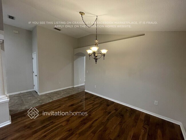 1825 Leybourne Loop, Wesley Chapel, FL 33543 - photo 7