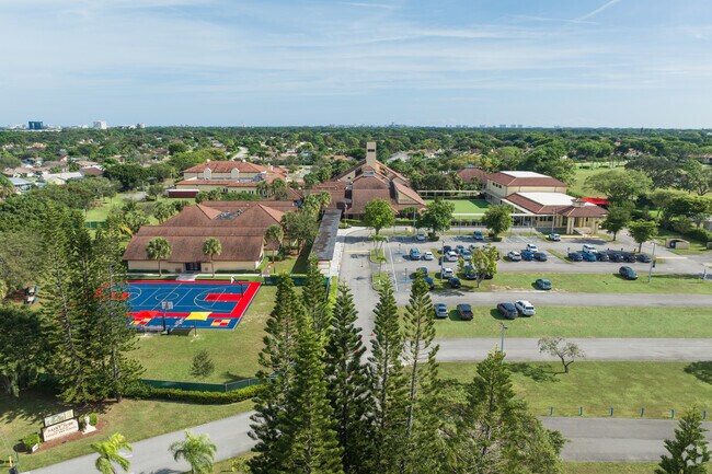 St. Jude Catholic School provides faith-based learning for Boca del Mar families.