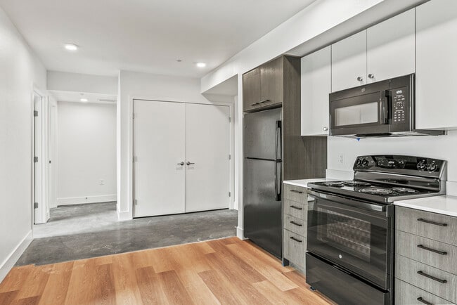 Vuela Apartments, Wilsonville, OR 97070 - photo 7