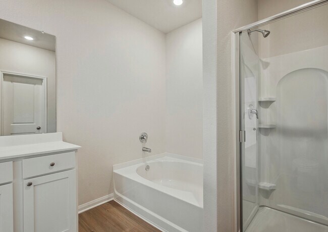 305 Fastboy Ln unit 37002042, Waller, TX 77484 - photo 7