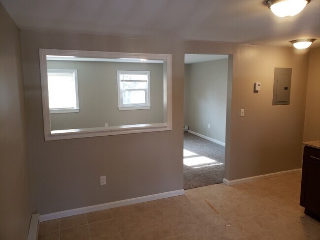 84 E Grove St unit B, Middleboro, MA 02346 - photo 4
