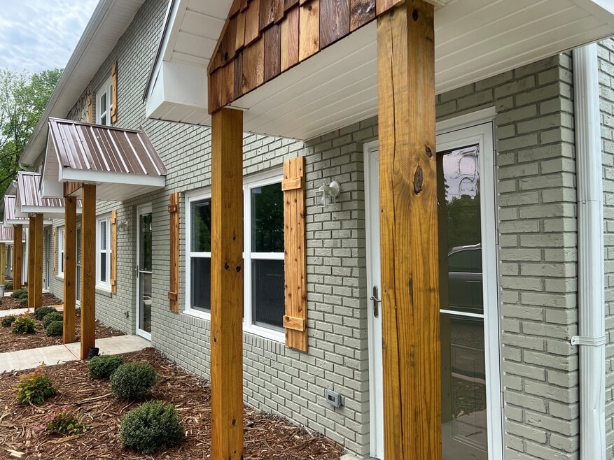 The Condominiums at Cedarwood, Morganton, NC 28655 - photo 1