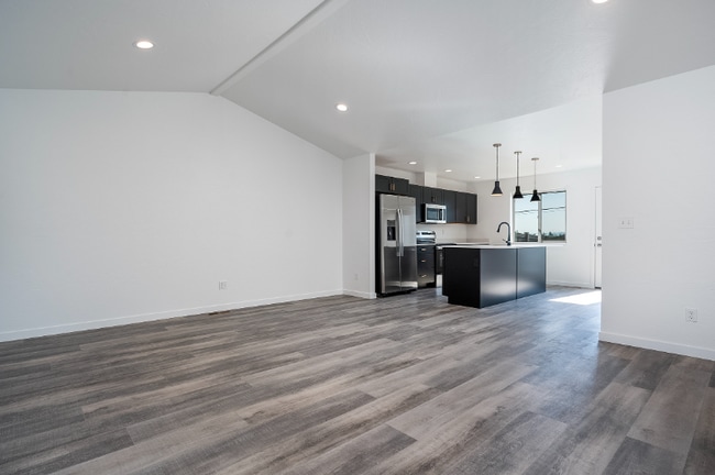 116 W View Dr, Kalispell, MT 59901 - photo 4