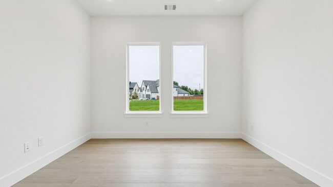 988 Pepperwort Dr unit 36475651, Allen, TX 75013 - photo 3