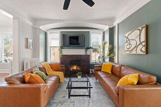 6214 N Magnolia Ave Unit ID1244931P, Chicago, IL 60660