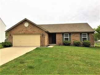 3382 Whispering Trees Dr, Amelia, OH 45102